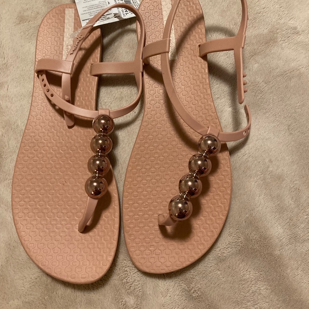 Ipanema sandals brand new